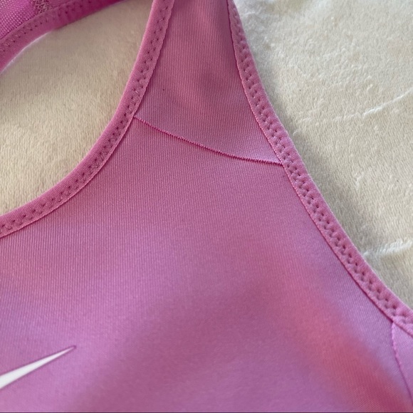 Nike Womens Victory Shape DRI-FIT High Support Sports Bra - Picture 5 of 12